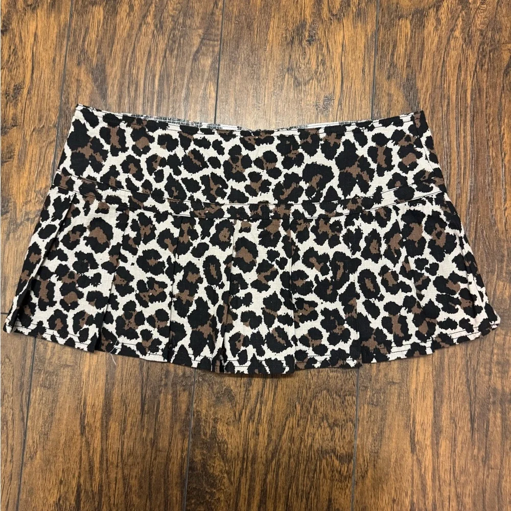 Leopard mini skirt - Picture 3 of 6